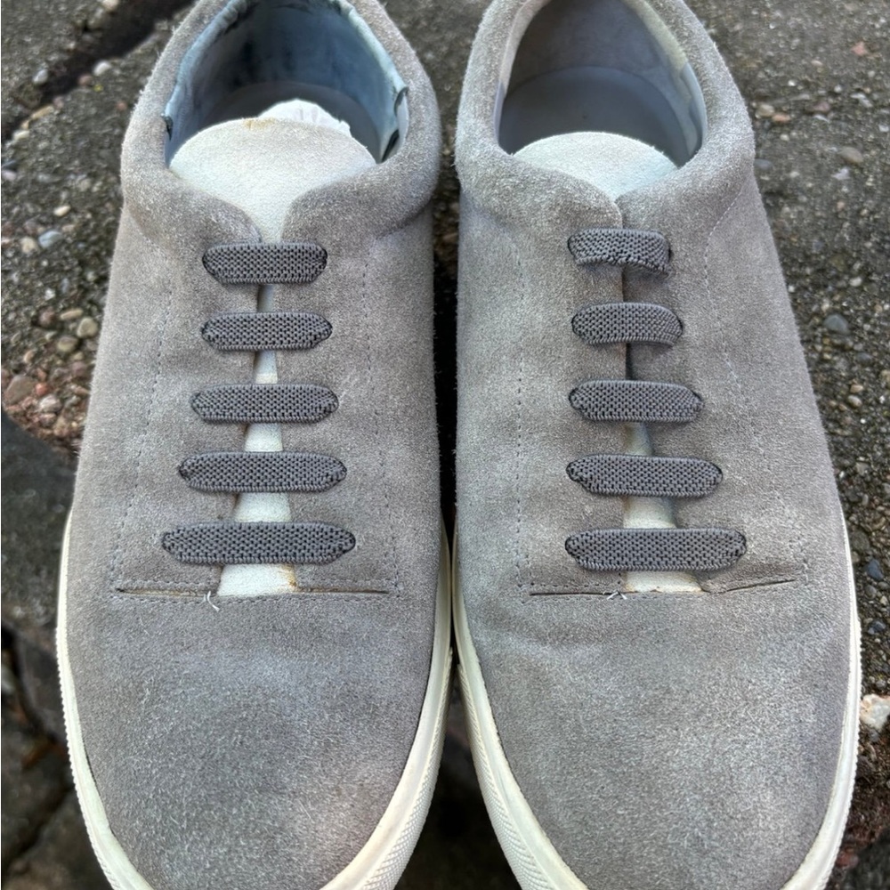 Vince Gray and White SuedeSneakers